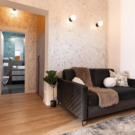 Apartment Qult - Emerald Rhapsody Bucharest