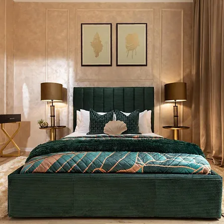 Apartament Qult - Emerald Rhapsody