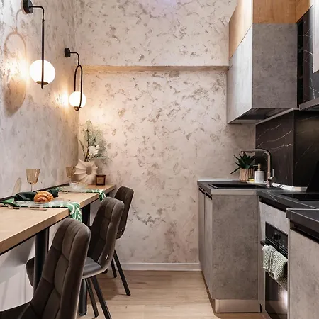 Qult - Emerald Rhapsody *