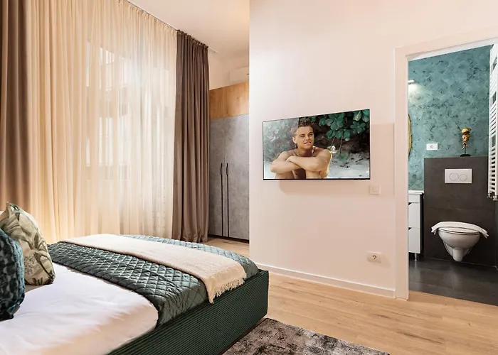 Qult - Emerald Rhapsody Apartament *