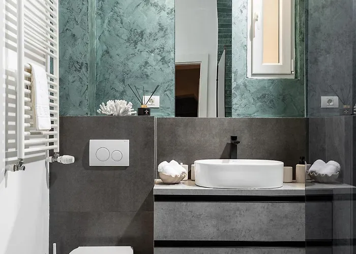 Qult - Emerald Rhapsody Apartament *