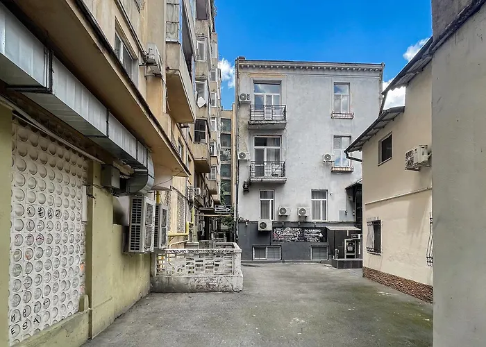 Qult - Emerald Rhapsody Apartament